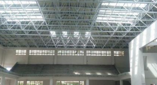 如皋怎么能力选定一家无气力的不锈钢网架公司